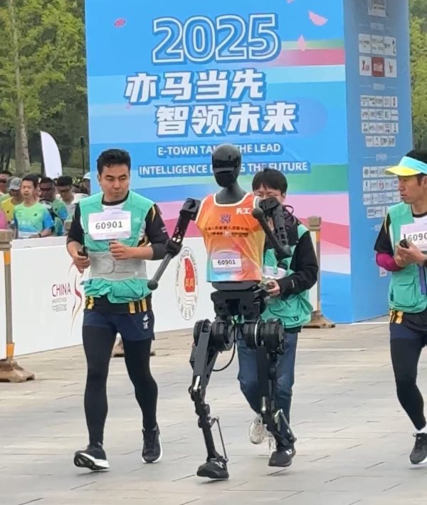 卓信宝 伊美第三轮核问题间接谈判在阿曼举行